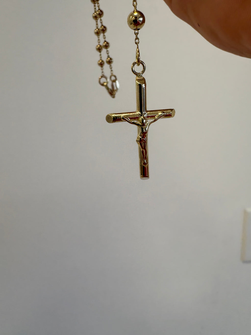 Rosario oro 14k                          $720