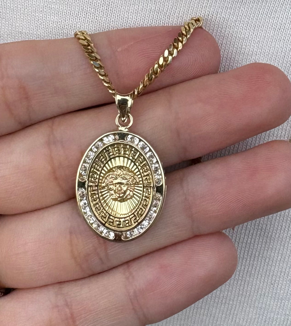 DIJE VERSACE 10k.                           $179.99